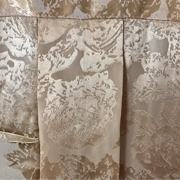 JONES NEW YORK Champagne Gold Rose Pattern Blouse - Women’s 12 - Picture 4 of 10